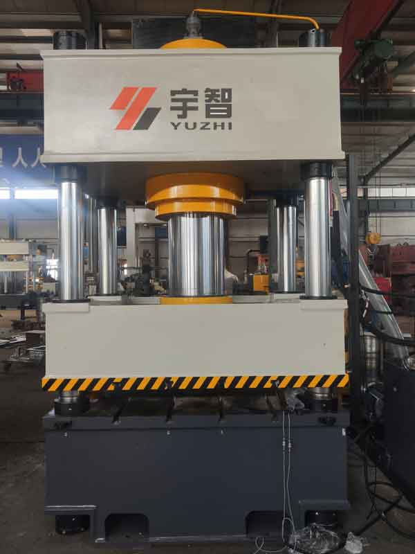 400噸四柱液壓機(jī)圖片